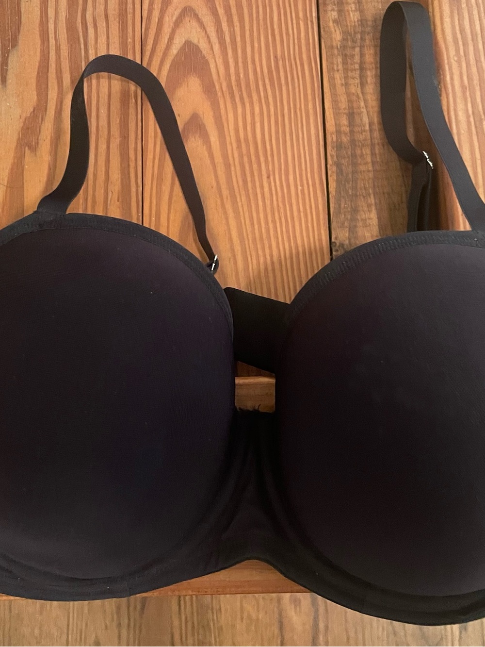 Hanro Style 1293 Black Smooth Illusion T-Shirt Bra 34D